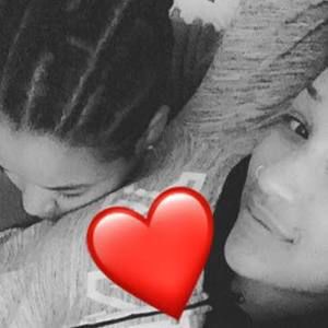 Meet your Posher, Mae